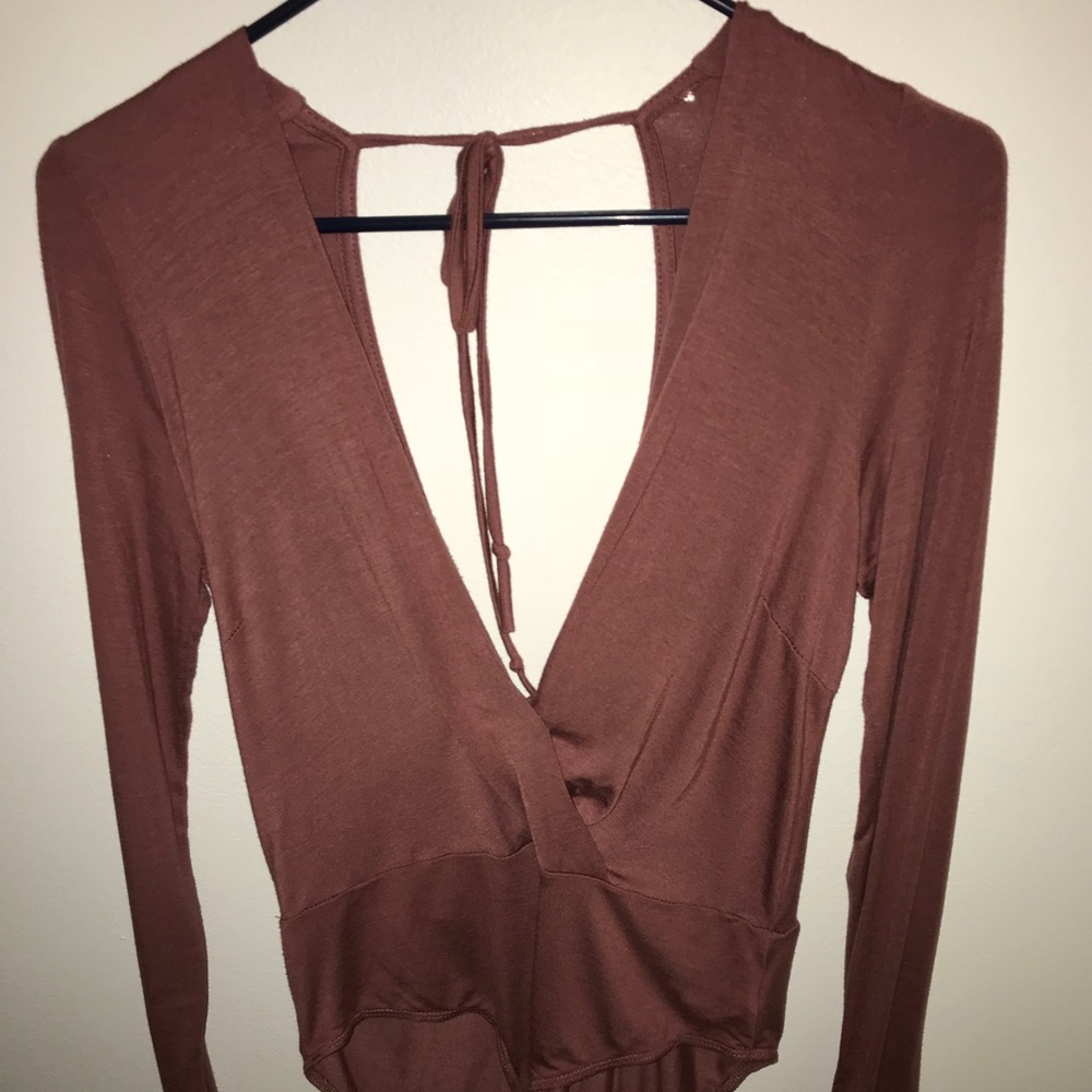 Mauve deep V body suit